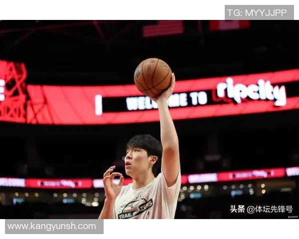 解说：恰恰是开拓者的出色开局 让杨瀚森更难得到上场的机会